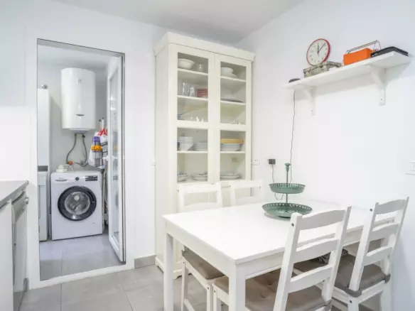 3-bedroom Apartment In Estepona, Spain (115 M²)