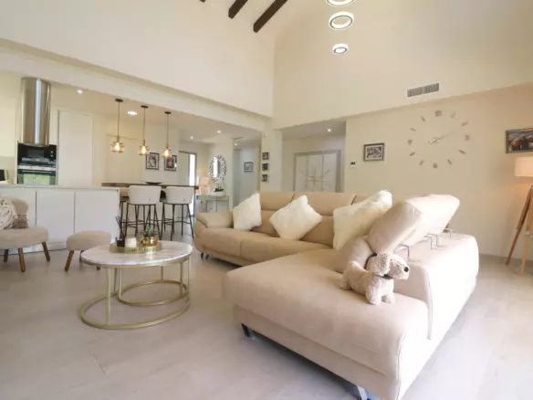 3-bedroom Villa In Algorfa, Spain (127 M²)
