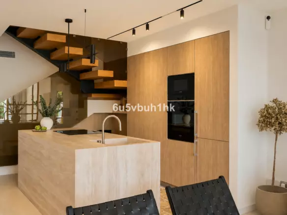 4-bedroom Town House In Marbella, Spain (170 M²)