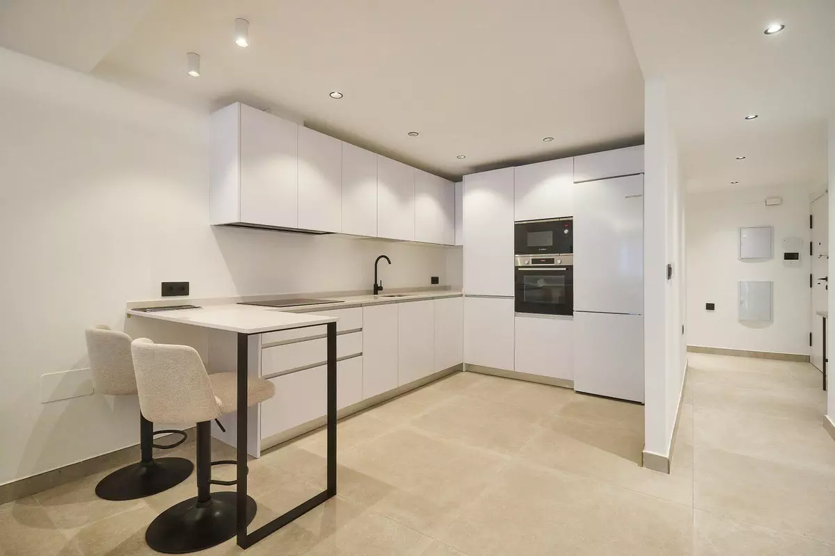 3-bedroom Apartment In Fuengirola, Spain (98 M²)