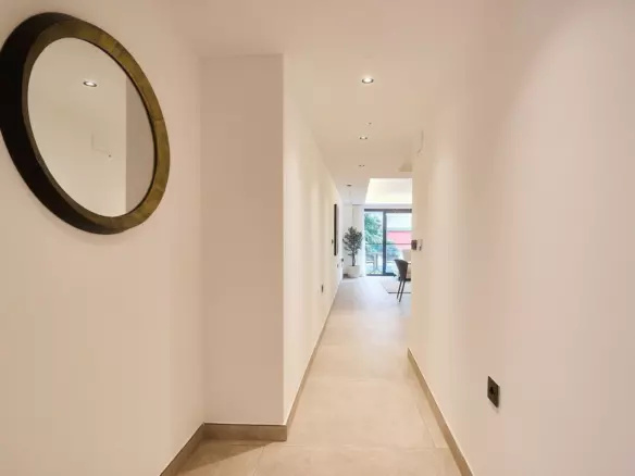 3-bedroom Apartment In Fuengirola, Spain (98 M²)