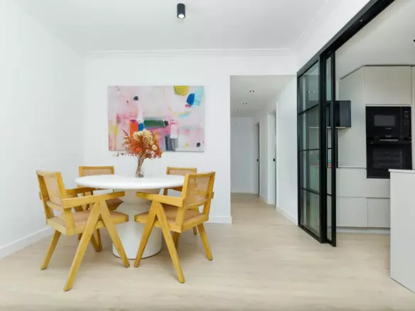 3-bedroom Apartment In Benahavis, Spain (123 M²)