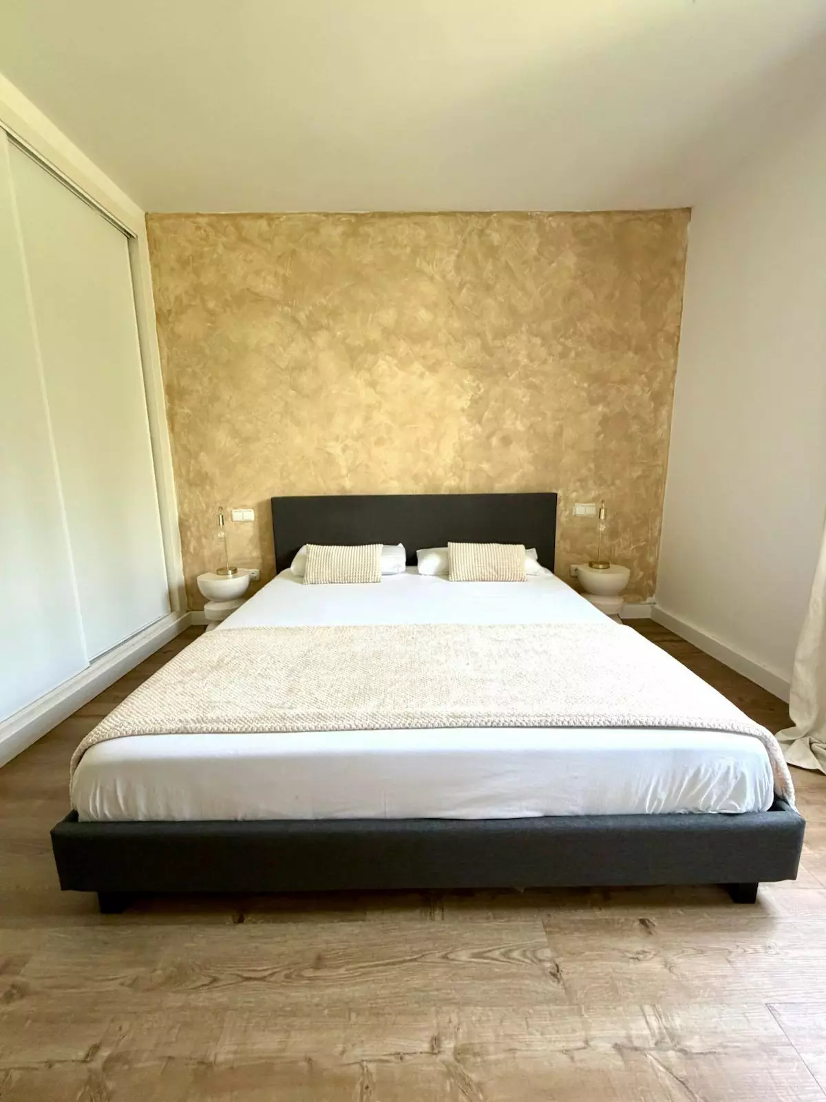 ShowFeedImage-10aee2 2-bedroom Apartment In Marbella, Spain (104 M²)
