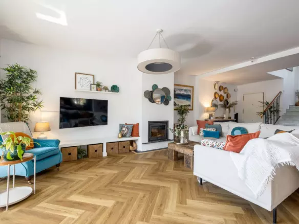 4-bedroom Villa In Alhaurín El Grande, Spain (318 M²)