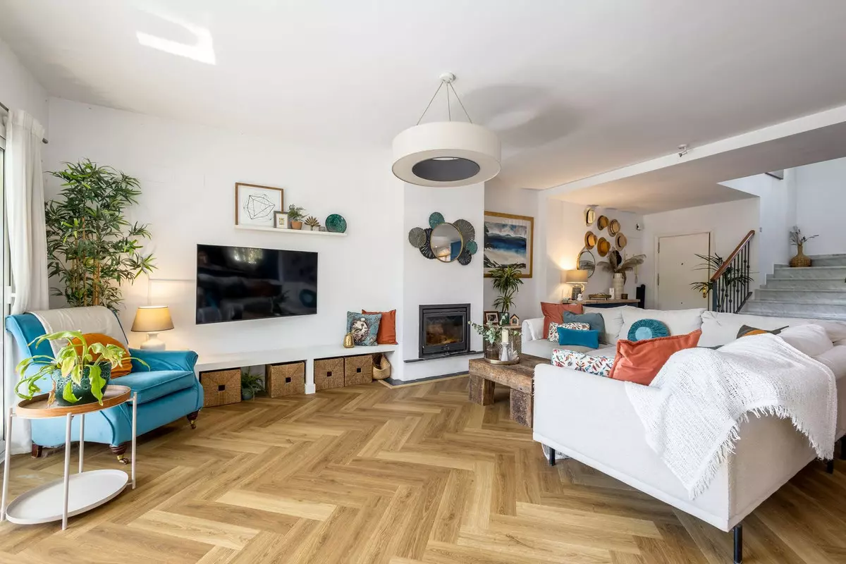 4-bedroom Villa In Alhaurín El Grande, Spain (318 M²)