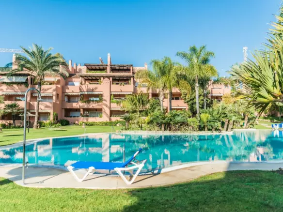 2-bedroom Apartment In Marbella, Spain (135 M²)