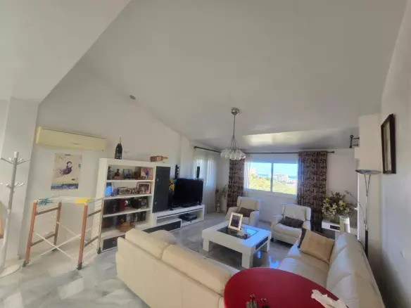 3-bedroom Villa In Torremolinos, Spain (235 M²)