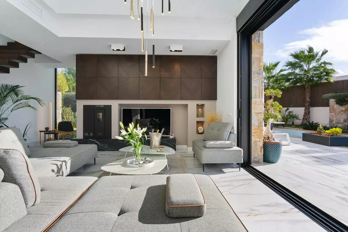 4-bedroom Villa In Orihuela, Spain (550 M²)
