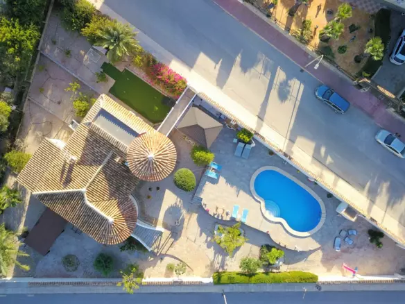 5-bedroom Villa In Algorfa, Spain (375 M²)