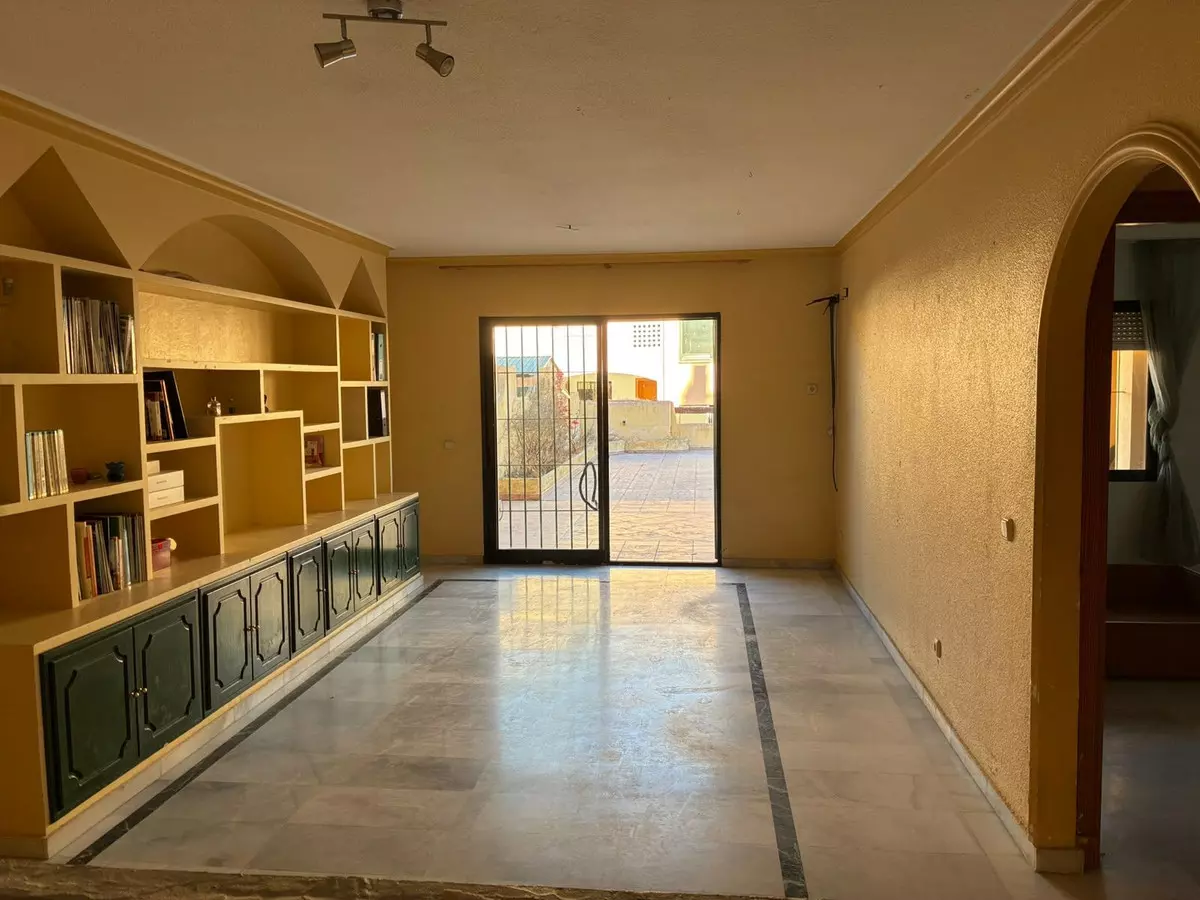 3-bedroom Apartment In Estepona, Spain (121 M²)