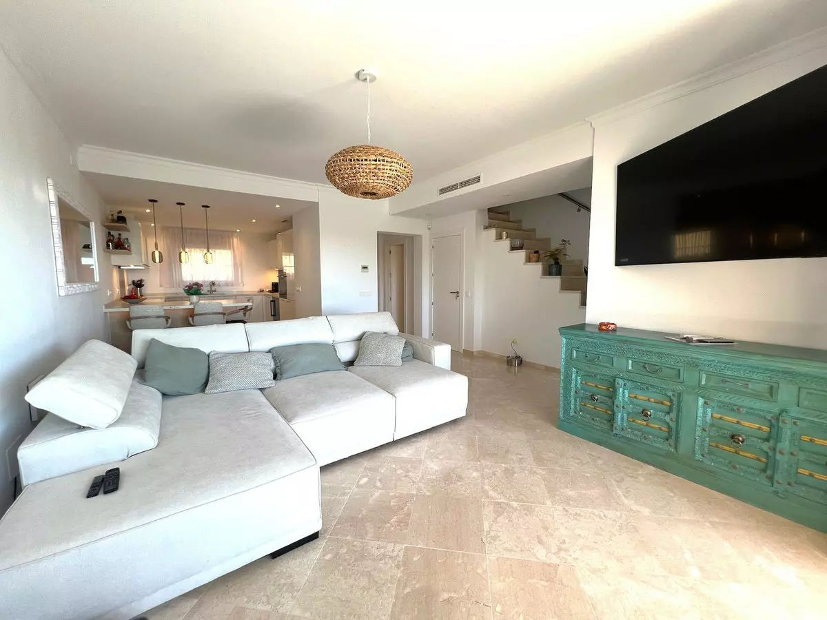 4-bedroom Town House In Marbella, Spain (195 M²)