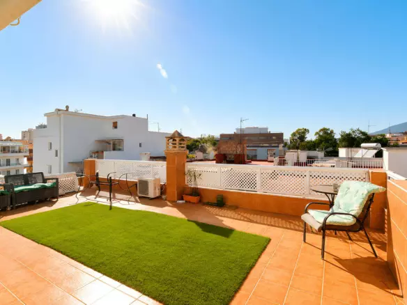 3-bedroom Apartment In Fuengirola, Spain (127 M²)
