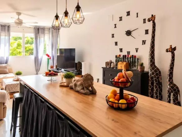 3-bedroom Apartment In Estepona, Spain (70 M²)