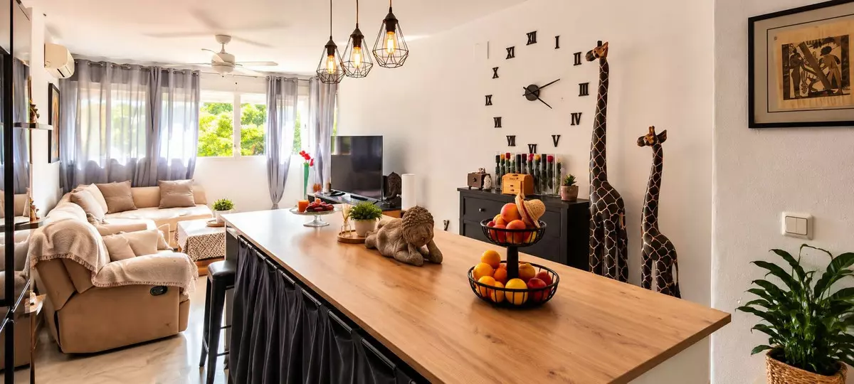 3-bedroom Apartment In Estepona, Spain (70 M²)