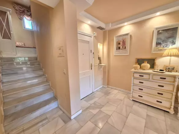 2-bedroom Apartment In Marbella, Spain (107 M²)