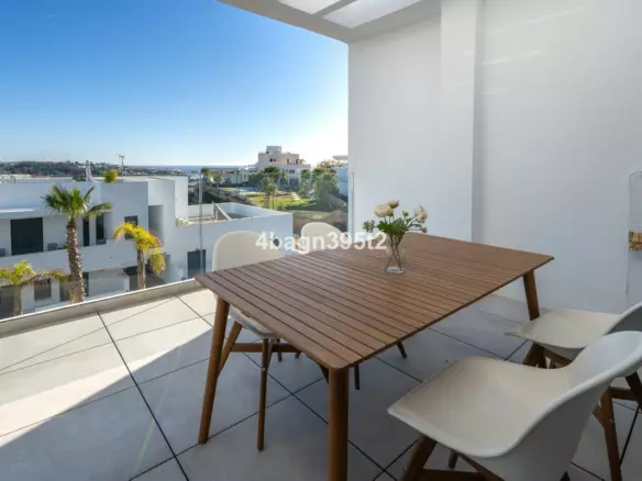 3-bedroom Apartment In Mijas, Spain (92 M²)