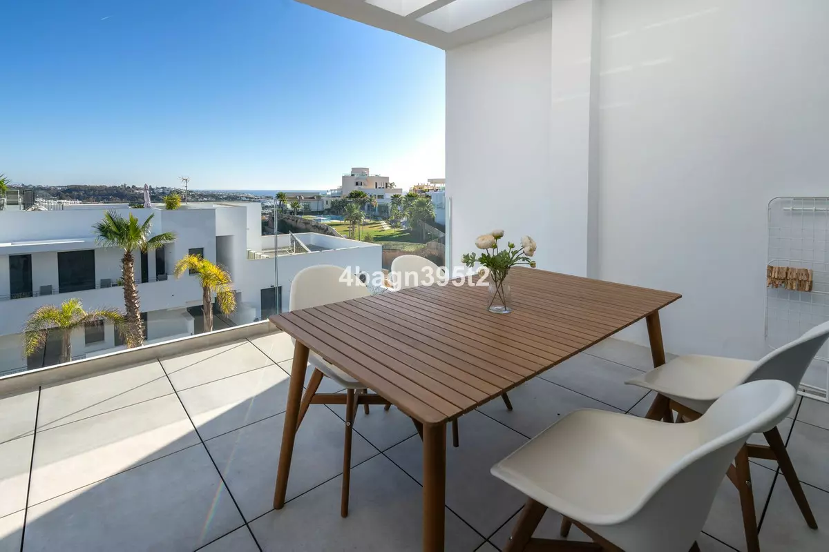 3-bedroom Apartment In Mijas, Spain (92 M²)