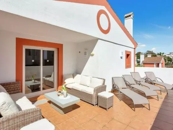 3-bedroom Apartment In Estepona, Spain (115 M²)