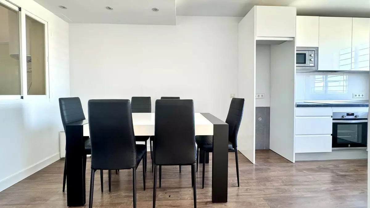 2-bedroom Apartment In Fuengirola, Spain (115 M²)