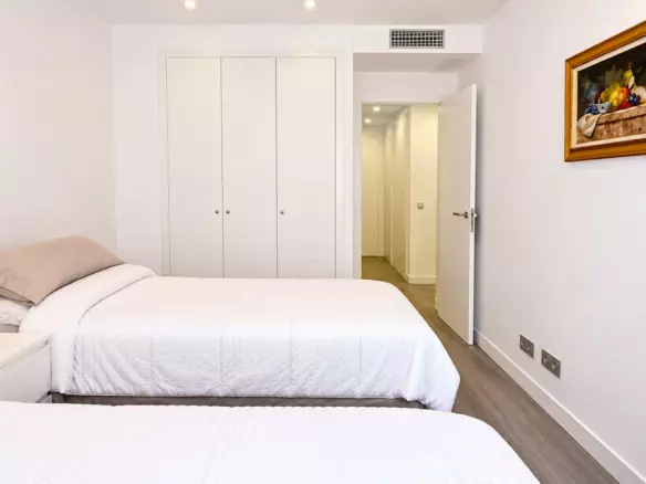 3-bedroom Apartment In Benalmádena, Spain (115 M²)