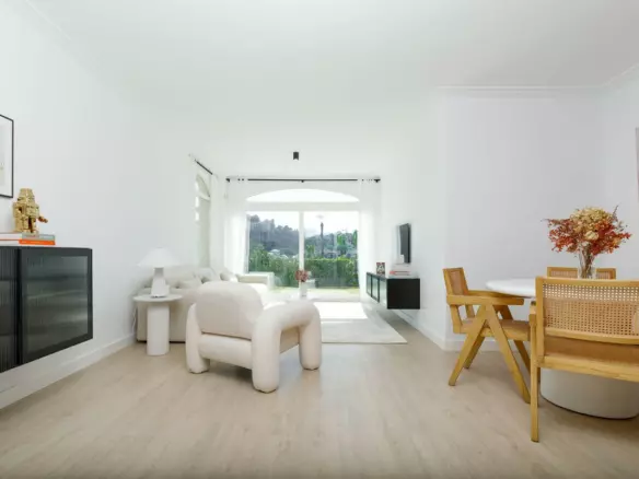 3-bedroom Apartment In Benahavis, Spain (123 M²)