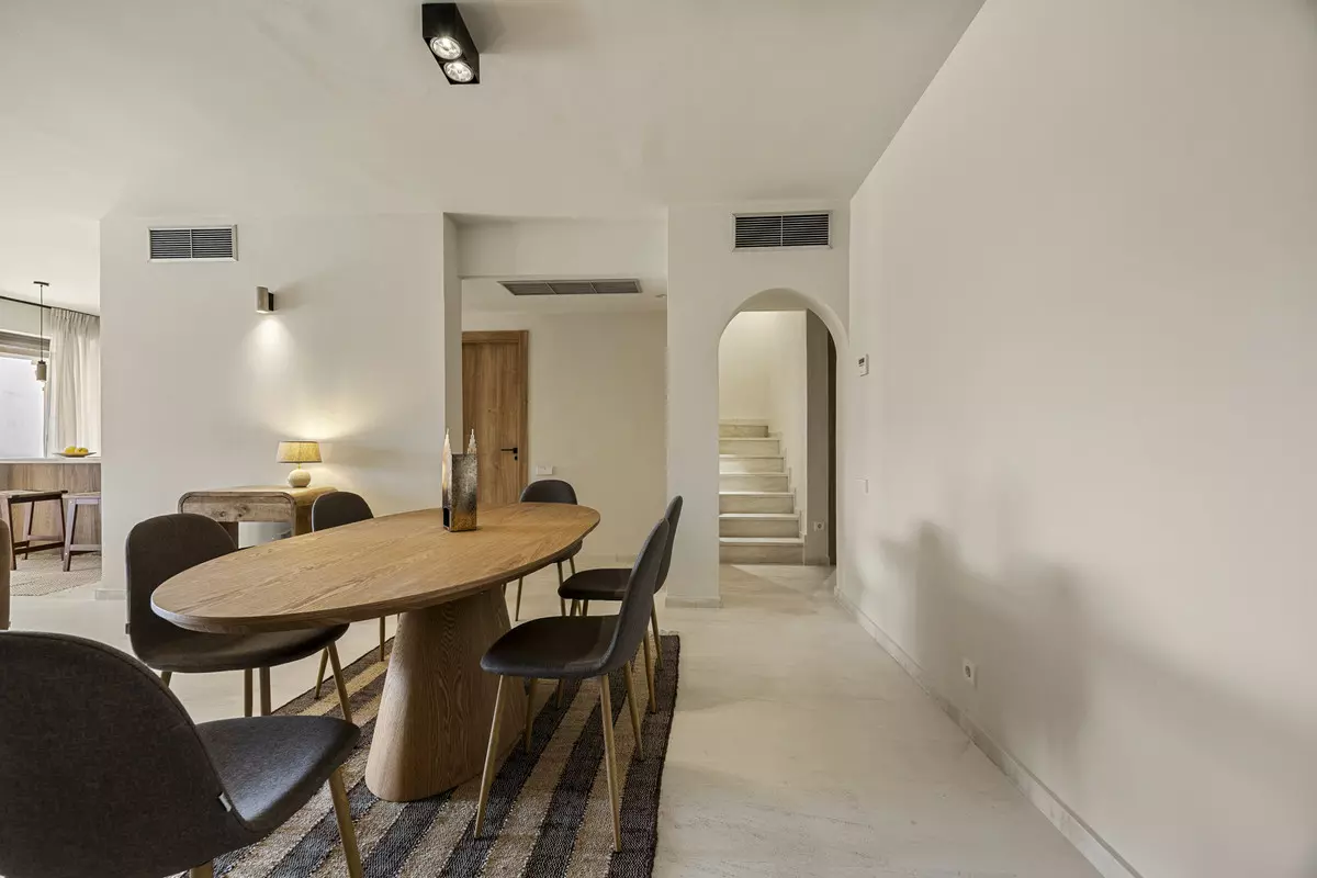 3-bedroom Apartment In Estepona, Spain (298 M²)