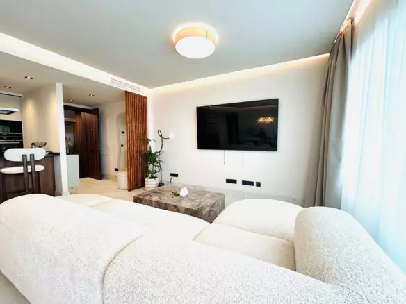 3-bedroom Apartment In Marbella, Spain (103 M²)