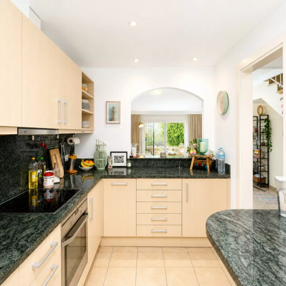 2-bedroom Villa In Estepona, Spain (140 M²)