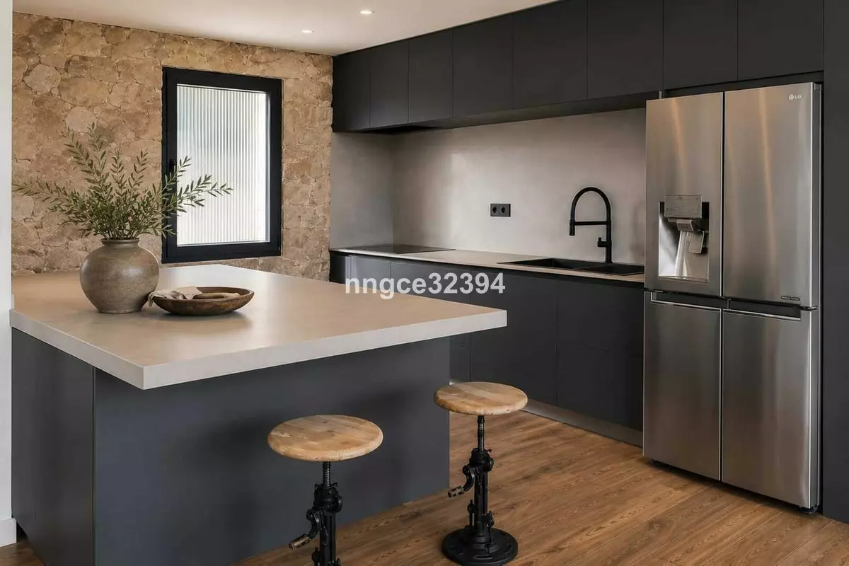 5-bedroom Villa In Estepona, Spain (411 M²)