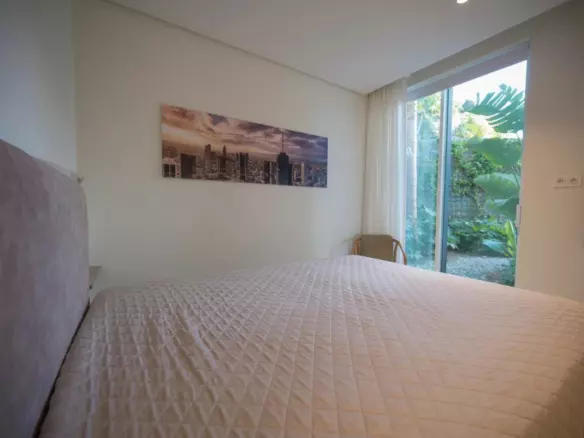 3-bedroom Apartment In Marbella, Spain (130 M²)