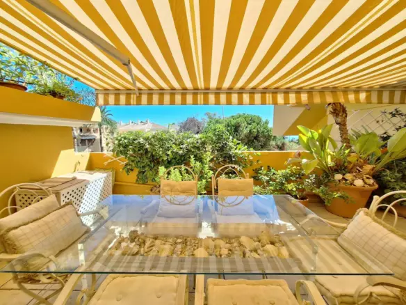 2-bedroom Apartment In Marbella, Spain (107 M²)