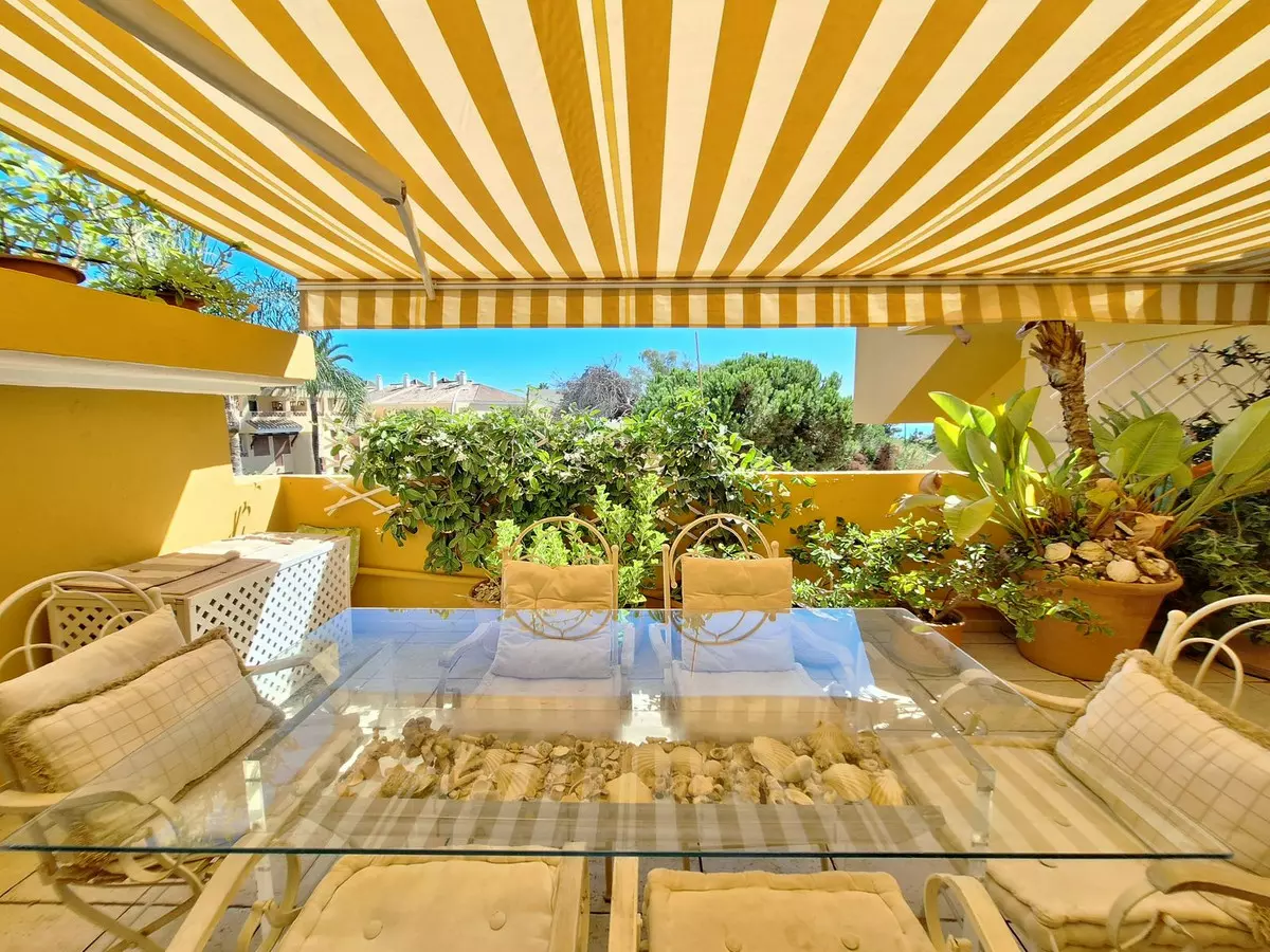 2-bedroom Apartment In Marbella, Spain (107 M²)