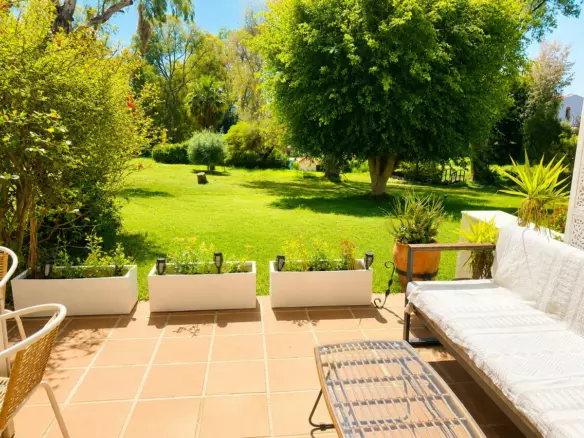 2-bedroom Villa In Estepona, Spain (140 M²)