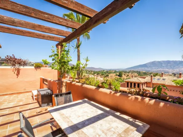 3-bedroom Apartment In Marbella, Spain (163 M²)