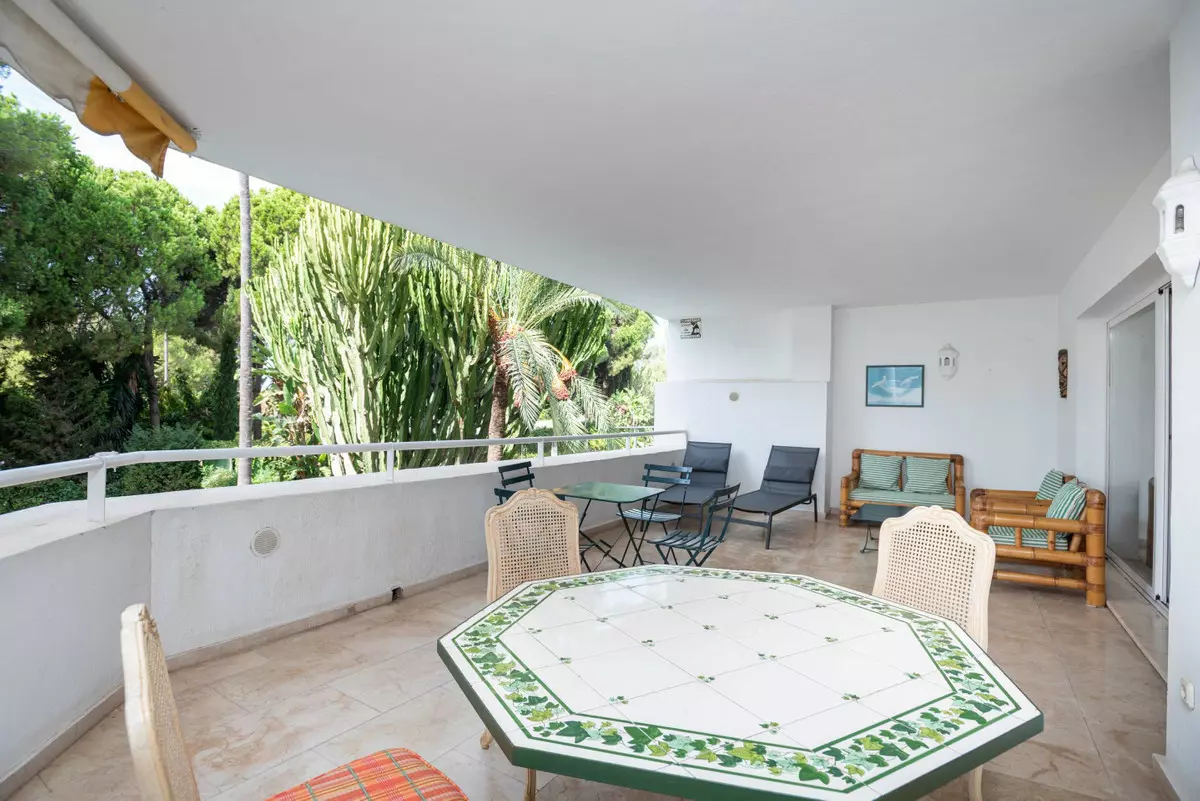 3-bedroom Apartment In Marbella, Spain (121 M²)