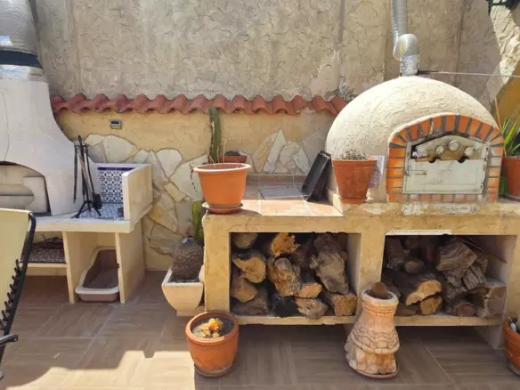5-bedroom Town House In San Isidro, Spain (300 M²)