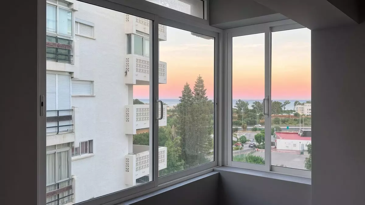 3-bedroom Apartment In Estepona, Spain (84 M²)