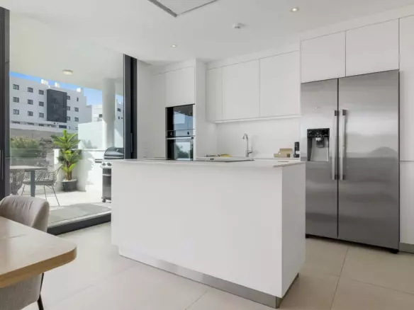 2-bedroom Apartment In Fuengirola, Spain (87 M²)