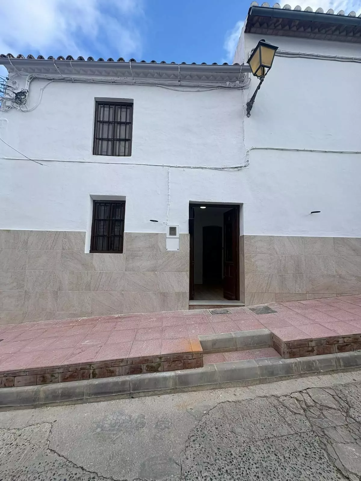 5-bedroom Town House In Casabermeja, Spain (120 M²)