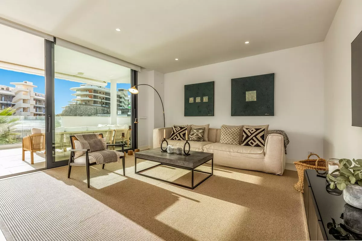 3-bedroom Apartment In Fuengirola, Spain (145 M²)