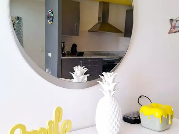 2-bedroom Apartment In Estepona, Spain (100 M²)
