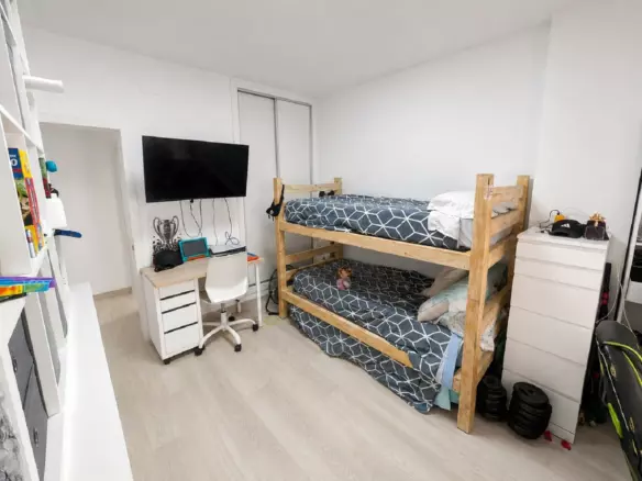 3-bedroom Apartment In Málaga, Spain (115 M²)