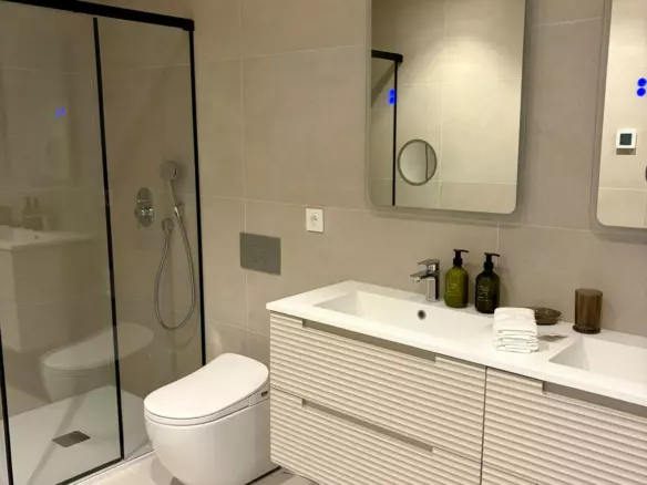 4-bedroom Apartment In Estepona, Spain (214 M²)