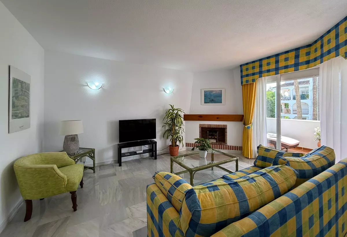2-bedroom Apartment In Mijas, Spain (75 M²)