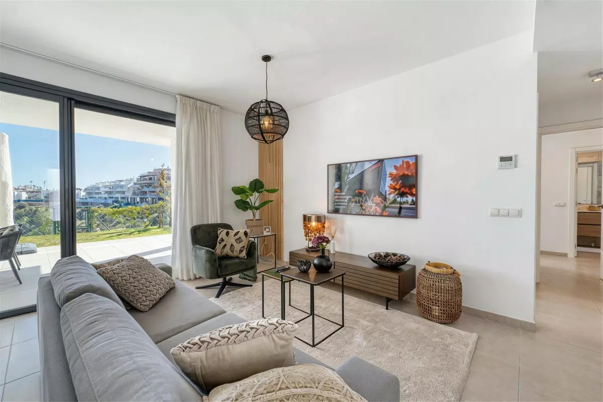 3-bedroom Apartment In Mijas, Spain (89 M²)