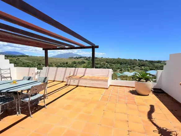 3-bedroom Apartment In Estepona, Spain (145 M²)