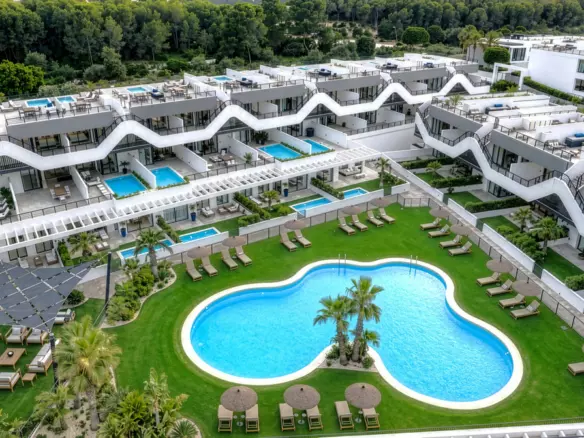 2-bedroom Apartment In L'alfas Del Pi, Spain (74 M²)