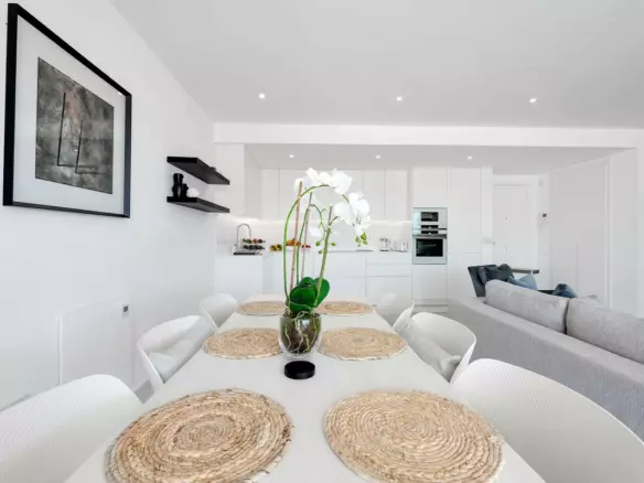 2-bedroom Apartment In Estepona, Spain (91 M²)