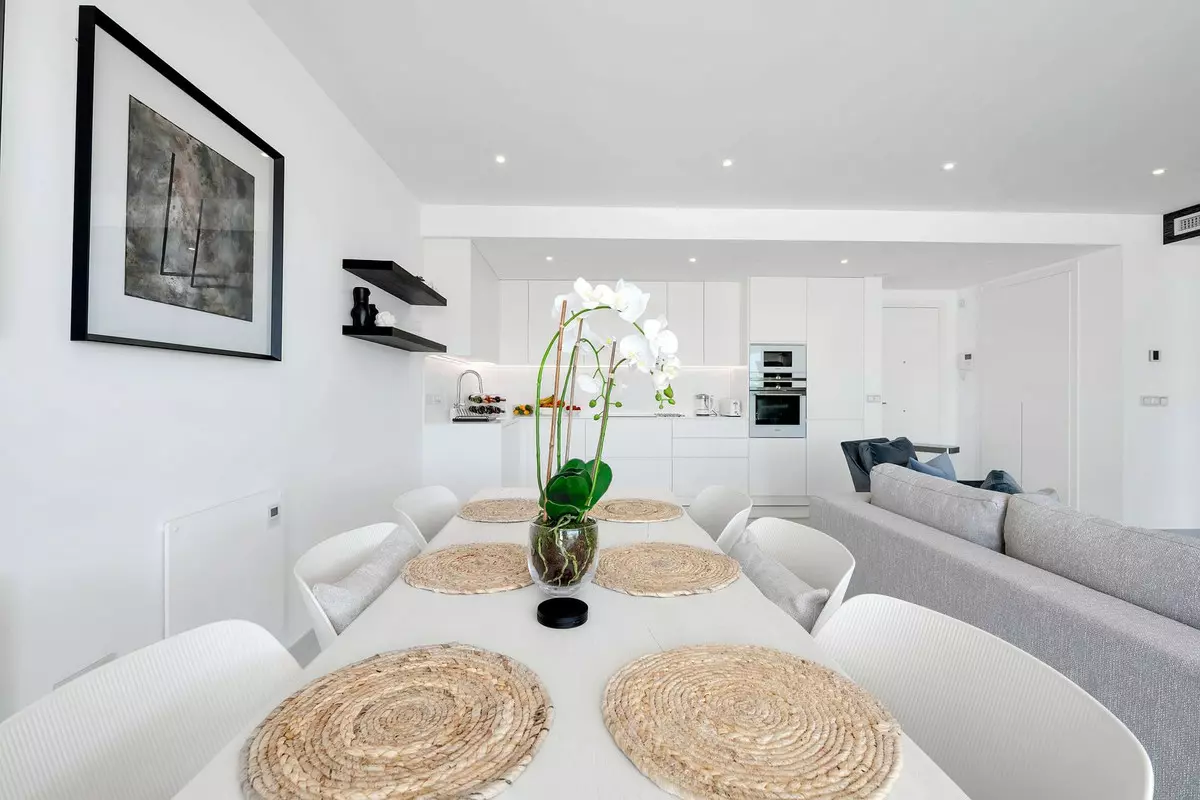 2-bedroom Apartment In Estepona, Spain (91 M²)