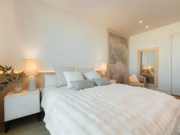 3-bedroom Apartment In L'alfas Del Pi, Spain (105 M²)